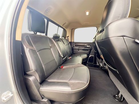 Used 2022 RAM 2500 Laramie image 26