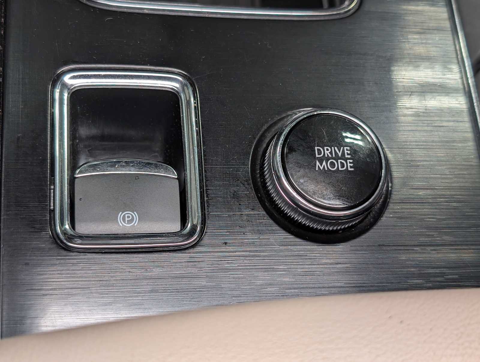 Used 2023 Lincoln Aviator AWD image 26