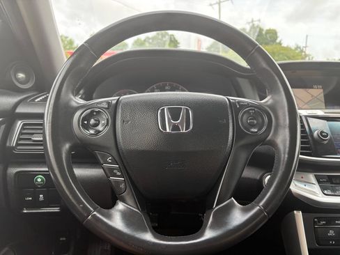 Used 2015 Honda Accord EX-L image 18