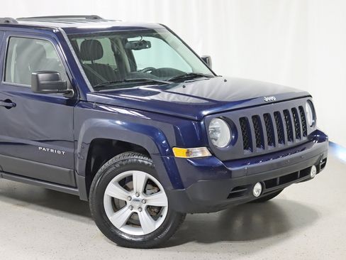 Used 2015 Jeep Patriot Sport w/ Power Value Group image 2