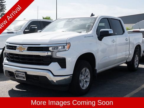 Used 2025 Chevrolet Silverado 1500 LT AWD/4WD image 5