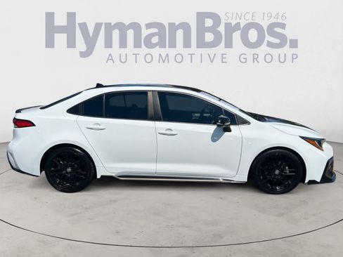 Used 2021 Toyota Corolla SE w/ Protection Package (TMS) FWD image 2