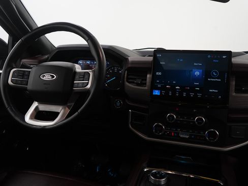 Used 2022 Ford Expedition Max Limited AWD/4WD image 14