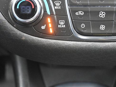 Used 2024 Chevrolet Malibu LT image 23