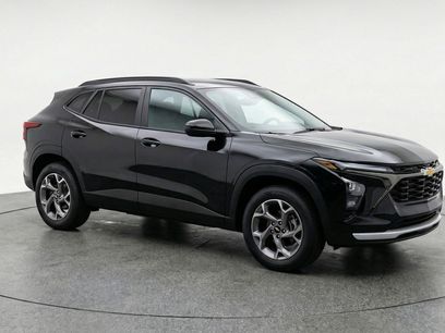 Used 2025 Chevrolet Trax LT