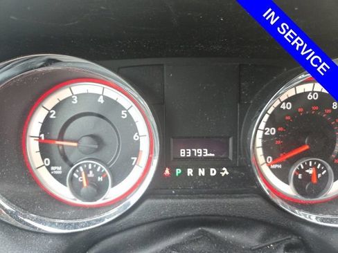 Used 2015 Dodge Grand Caravan SE w/ Quick Order Package 29E SE FWD image 4
