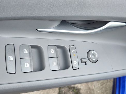 New 2026 Hyundai Elantra Sport image 9