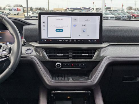 Used 2025 Ford Explorer Platinum w/ LUX Leather Package image 13