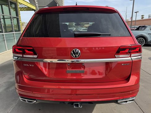 Used 2023 Volkswagen Atlas SEL Premium image 13