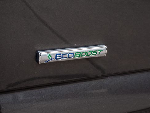 Used 2015 Ford F150 Lariat w/ Equipment Group 501A Mid image 11