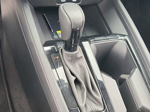 Used 2025 Honda Accord Sport image 15