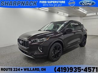 Used 2023 Ford Escape ST-Line Elite AWD/4WD video 1