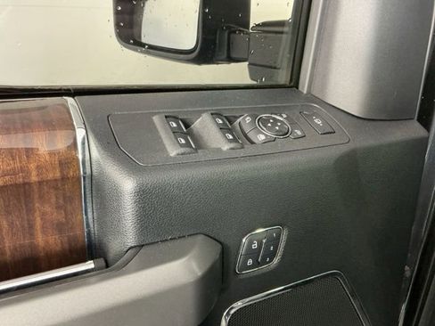 Used 2017 Ford F350 Platinum w/ Platinum Ultimate Package AWD/4WD image 8