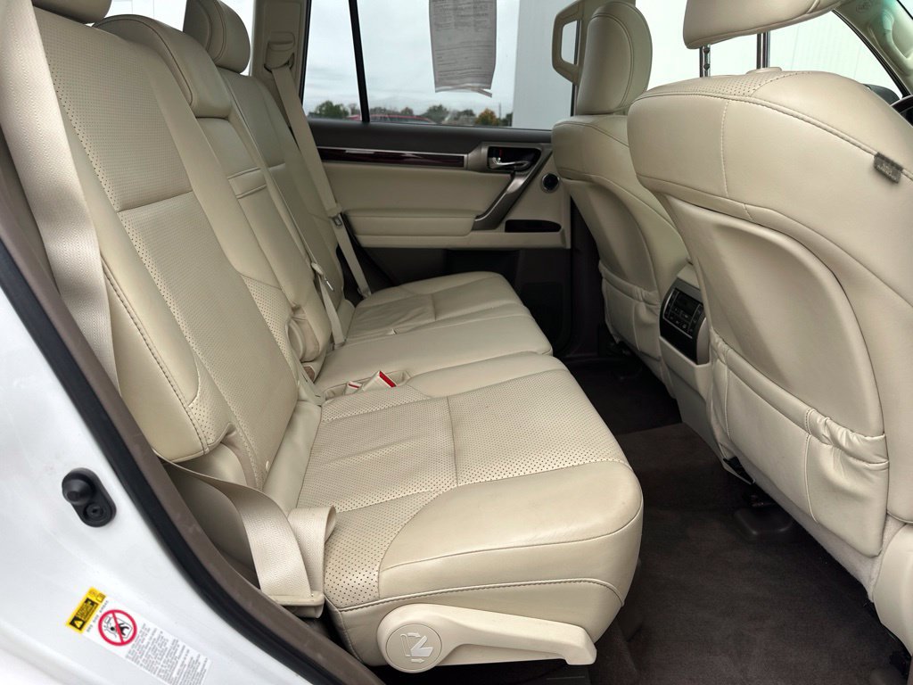 Used 2014 Lexus GX 460 Luxury AWD/4WD image 30