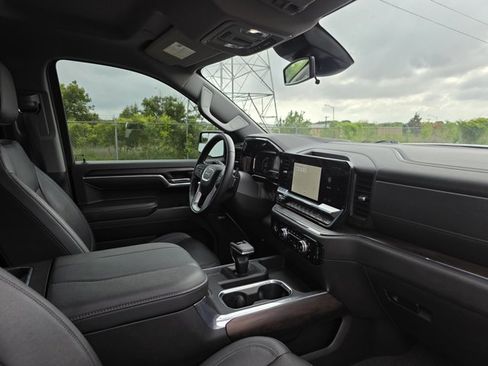 Used 2023 GMC Sierra 1500 SLT w/ SLT Premium Package image 12