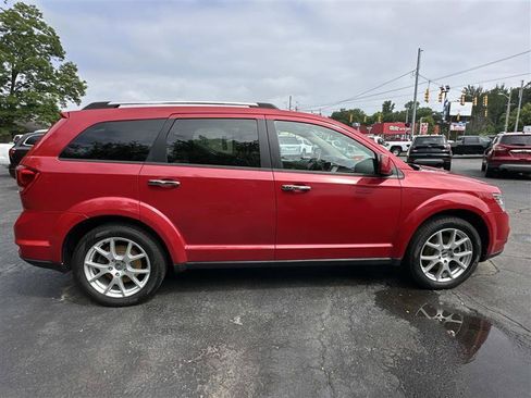 Used 2014 Dodge Journey Limited FWD image 2