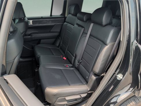 Used 2024 Hyundai Santa Fe Limited FWD image 38