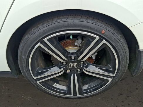 Used 2024 Honda Accord Sport image 6
