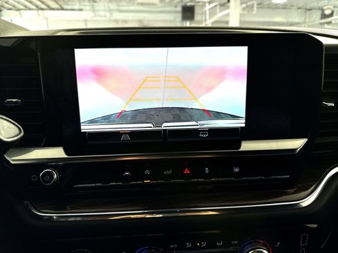 Used 2023 GMC Sierra 1500 Elevation AWD/4WD image 19