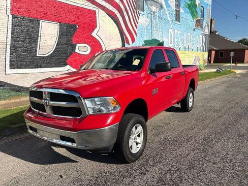 Used 2022 RAM 1500 Classic SLT RWD image 47