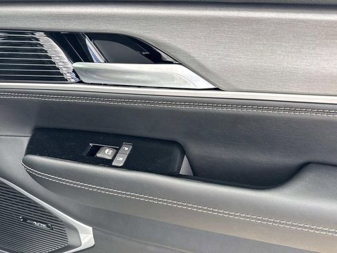 New 2026 Jeep Grand Wagoneer 4WD image 26
