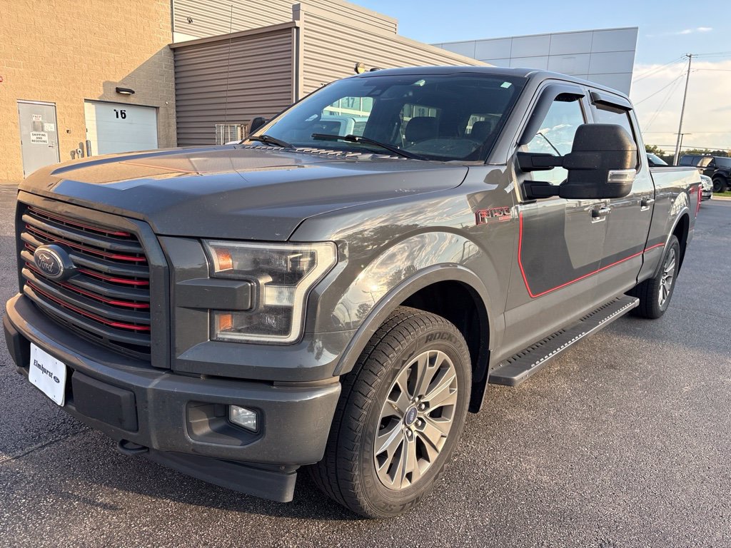 Used 2017 Ford F150 Lariat w/ Equipment Group 502A Luxury AWD/4WD image 3