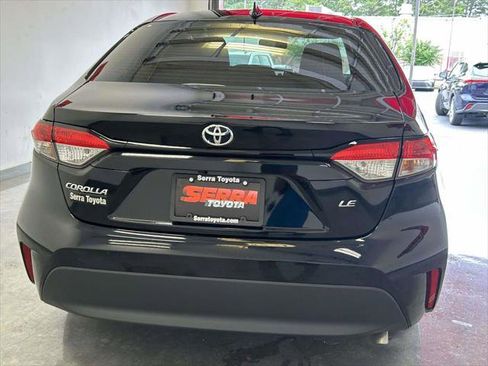 Certified 2025 Toyota Corolla LE w/ Convenience Package FWD image 4