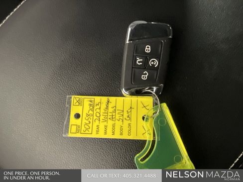 Used 2023 Volkswagen Atlas Cross Sport SE image 47