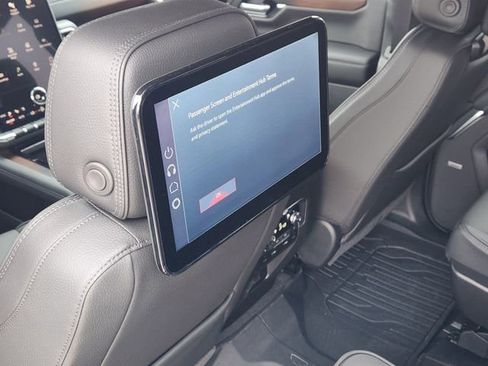New 2026 GMC Yukon XL Denali w/ Denali Reserve Package AWD/4WD image 22