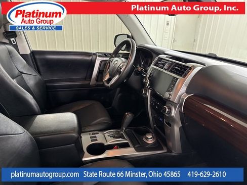 Used 2022 Toyota 4Runner Limited image 40