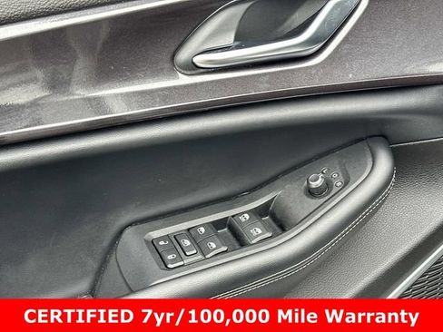 Used 2022 Jeep Grand Cherokee Laredo w/ Luxury Tech Group I image 17