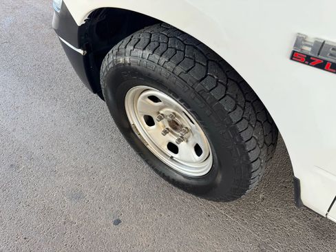 Used 2017 RAM 1500 Tradesman w/ Popular Equipment Group image 28