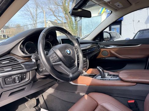 Used 2016 BMW X6 xDrive50i w/ Cold Weather Package image 12