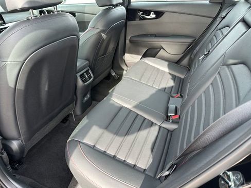 Used 2024 Kia Forte GT w/ GT2 Package image 12