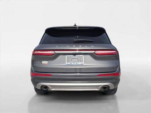 Used 2023 Lincoln Corsair Standard image 4