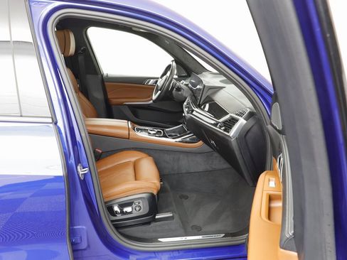 Certified 2025 BMW X7 M60i image 20