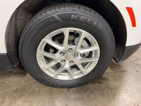 Certified 2023 Chevrolet Equinox LT AWD/4WD image 21