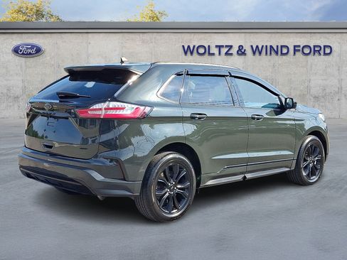 Certified 2022 Ford Edge SE w/ Black Appearance Package AWD/4WD image 6