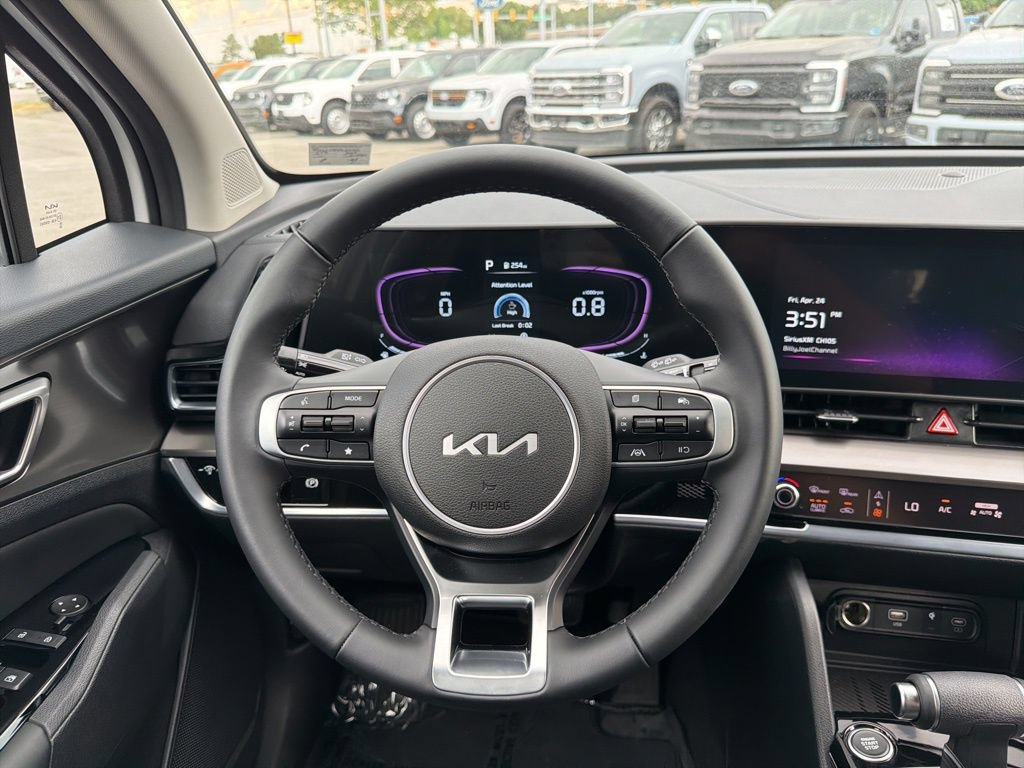 Used 2025 Kia Sportage EX FWD image 26