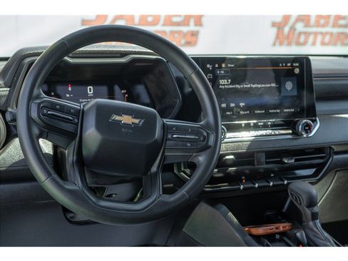 Used 2023 Chevrolet Colorado W/T w/ WT Convenience Package RWD image 31