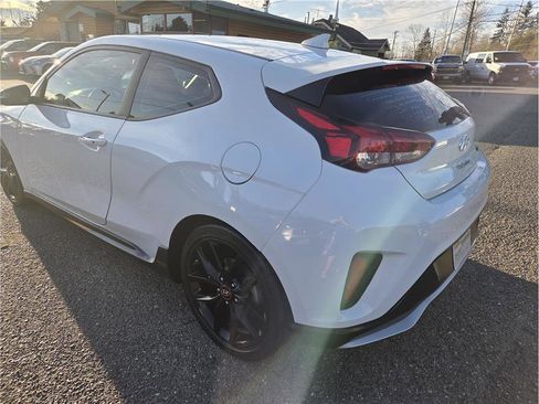 Used 2019 Hyundai Veloster Turbo R-Spec image 6