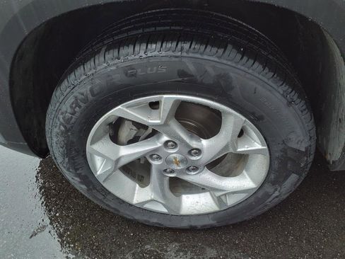 Used 2024 Chevrolet Trax LS w/ LS Convenience Package image 5