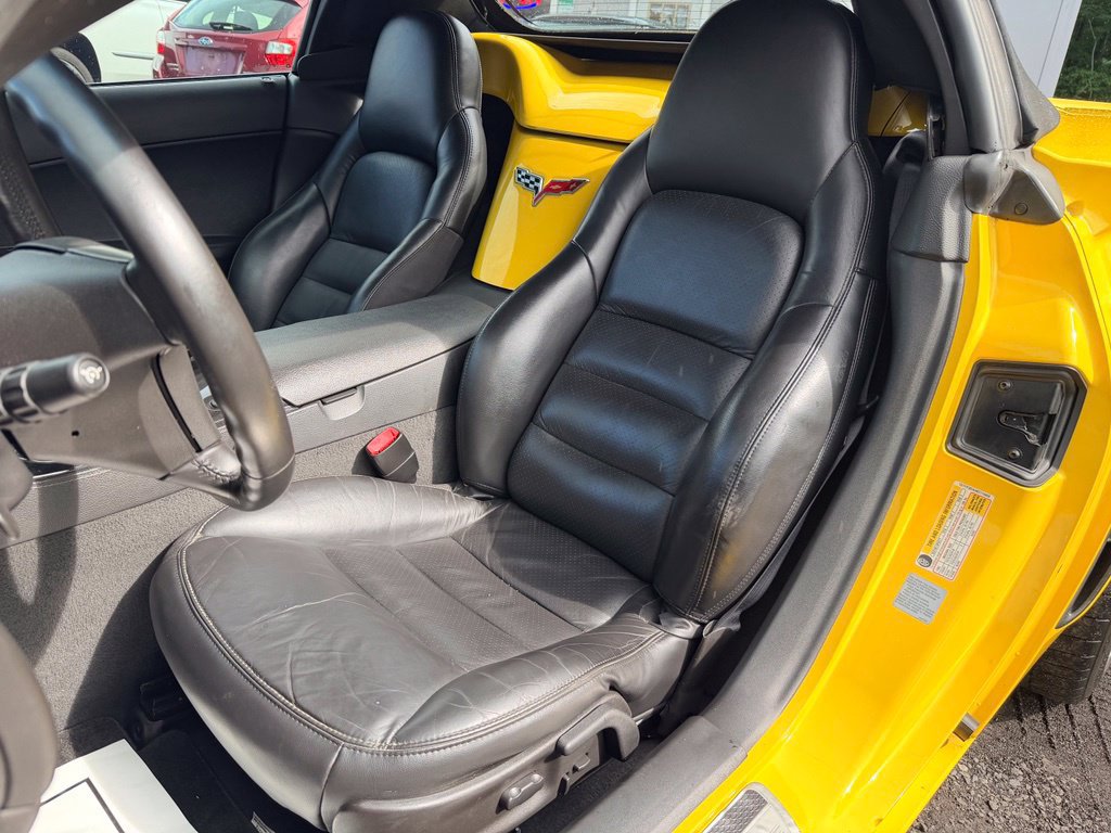 Used 2011 Chevrolet Corvette Grand Sport RWD image 20