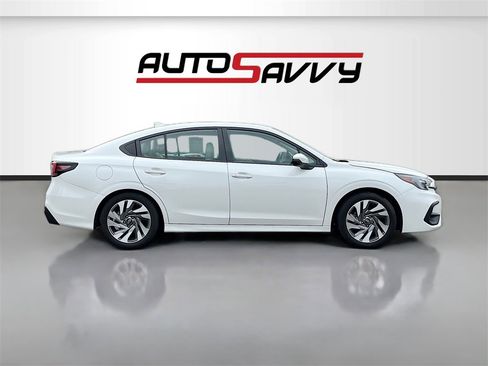 Used 2024 Subaru Legacy Limited image 8