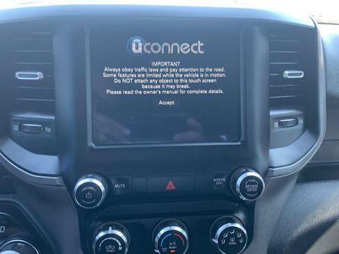 Used 2021 RAM 2500 Tradesman AWD/4WD image 26