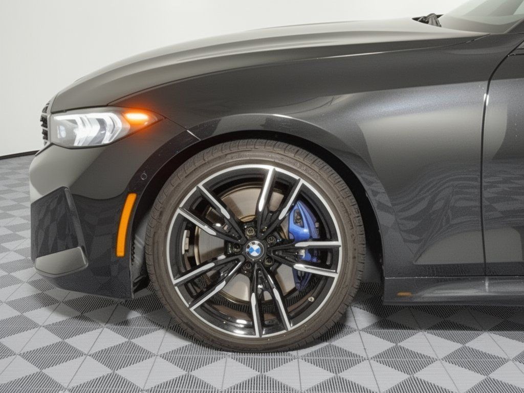 Used 2025 BMW M340i Sedan RWD image 13