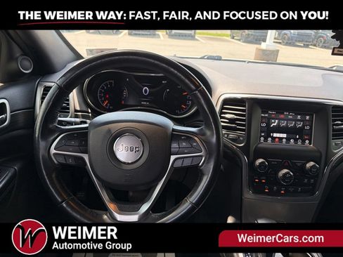 Used 2021 Jeep Grand Cherokee Laredo AWD/4WD image 16