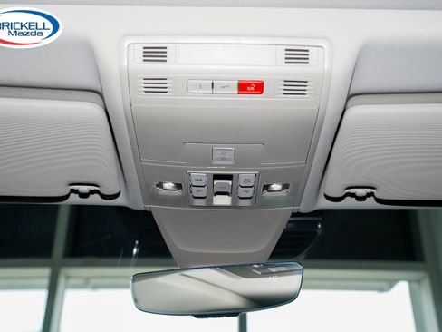 Used 2022 Volkswagen Tiguan SE FWD image 27