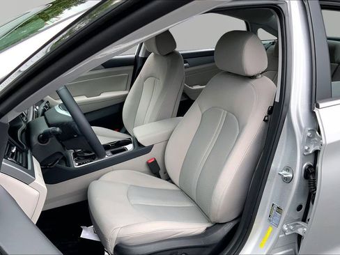 Used 2018 Hyundai Sonata SEL FWD image 15