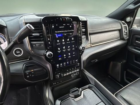 Used 2019 RAM 2500 Limited image 25